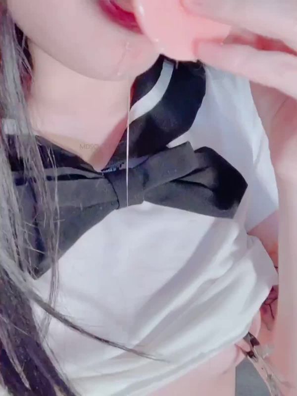 里有四分乳夾噴水假jjJK