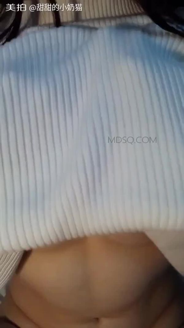 甜心奶猫酱(甜甜的小奶猫)开胸毛衫揉奶白丝 甜心奶猫酱(甜甜的小奶猫)开胸毛衫揉奶白丝