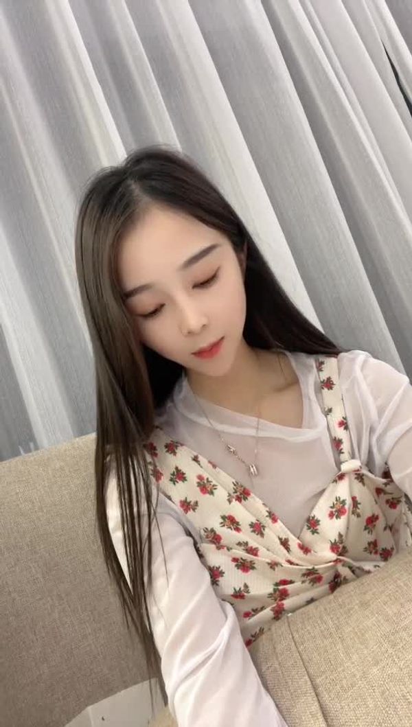 牧夏-超级甜美清纯女神全裸特写拔穴v4 牧夏-超级甜美清纯女神全裸特写拔穴v4