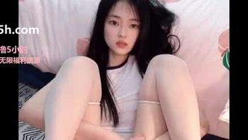芋喵喵是谁?芋喵喵又叫芋宝,是推特清纯网红女神,这一部露脸合集中,芋宝全程喘不断,非常的迷人 芋喵喵是谁?芋喵喵又叫芋宝,是推特清纯网红女神,这一部露脸合集中,芋宝全程喘不断,非常的迷人