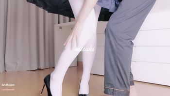 极品女神铃木美咲剧情私拍cos原神芭芭拉,白丝玩物反复挑逗 极品女神铃木美咲剧情私拍cos原神芭芭拉,白丝玩物反复挑逗