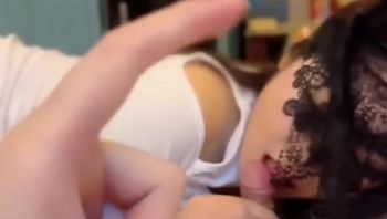 貝貝是誰？貝貝是極品御姐女神，前凸後翹的s型身材，讓人十分的著迷