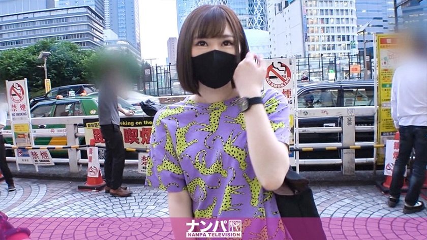 【巨乳人妻新宿駅前大膽露出】一花みお200GANA-2302-C 駅弁位で無套中出し！保險套撒き散らす痴女の本気発情